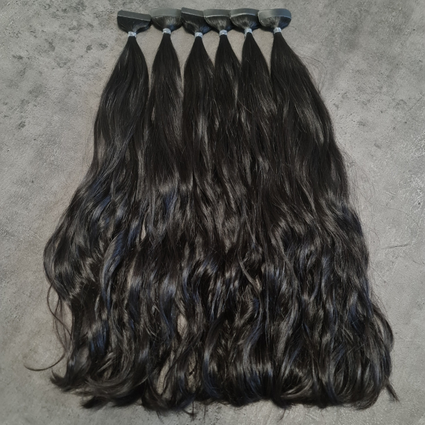 2x Tape Extensions 45cm gewellt Farbe N1 - OUTLET